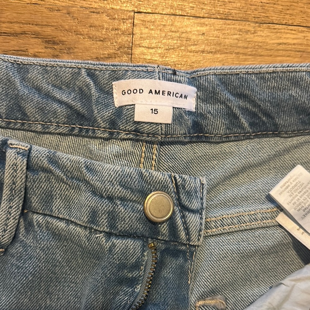 Good American Light Blue Jeans